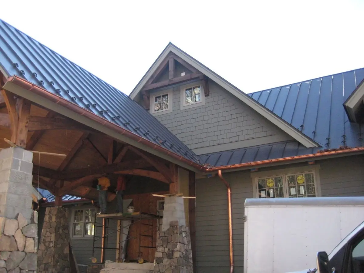 Craftsman Roofing team delivering quality roofing work in Woodville